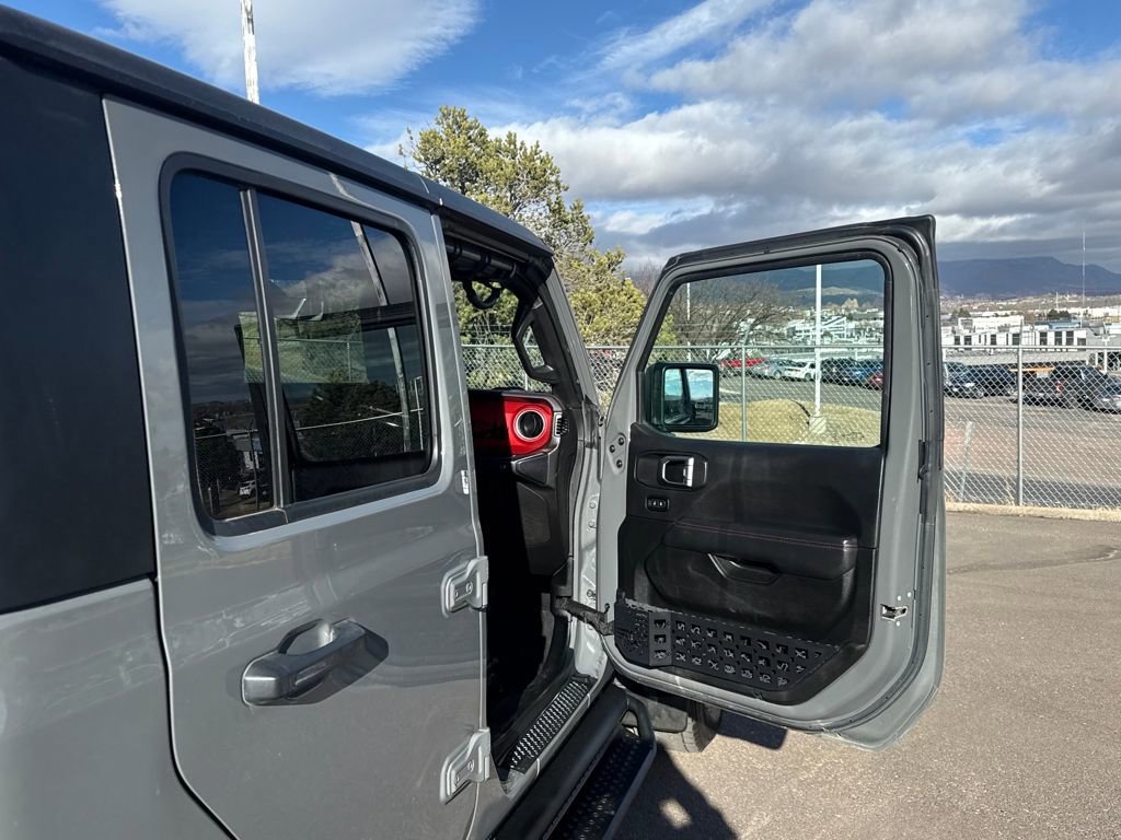 Used 2022 Jeep Gladiator Rubicon w/ LED Lighting Group image 27