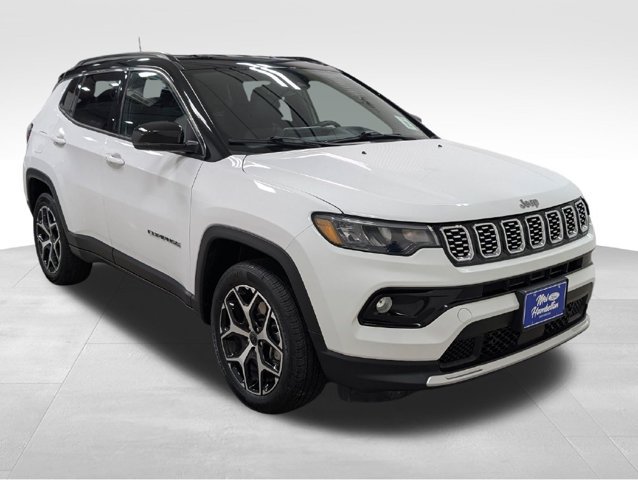 Used 2025 Jeep Compass Limited AWD/4WD image 19