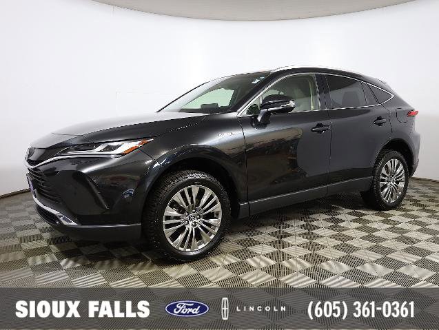 Used 2021 Toyota Venza XLE w/ Softex Package