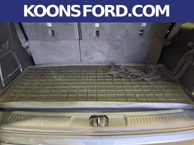 Used 2022 Jeep Wagoneer Series III w/ Rear Seat Video Group 1 AWD/4WD image 22
