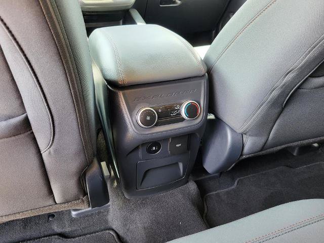 Certified 2025 Ford Explorer Active RWD image 17