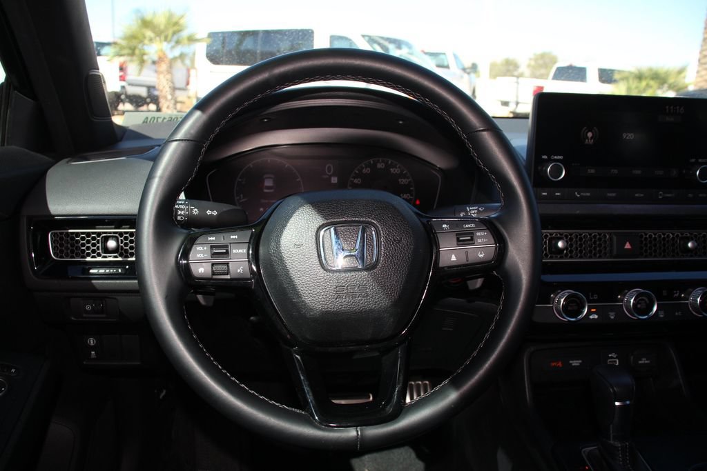 Used 2023 Honda Civic Sport image 16