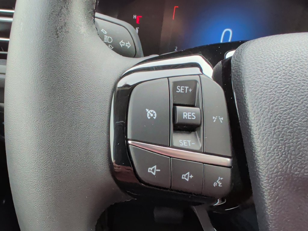 Certified 2024 Ford Escape Active AWD/4WD image 25