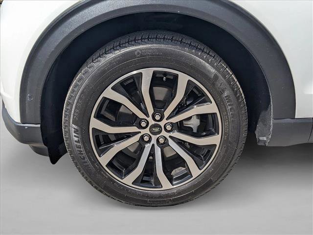 Certified 2020 Ford Explorer ST w/ Premium Technology Package image 27