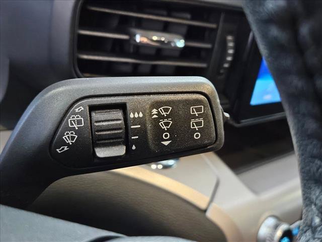 Certified 2023 Ford Explorer XLT RWD image 19