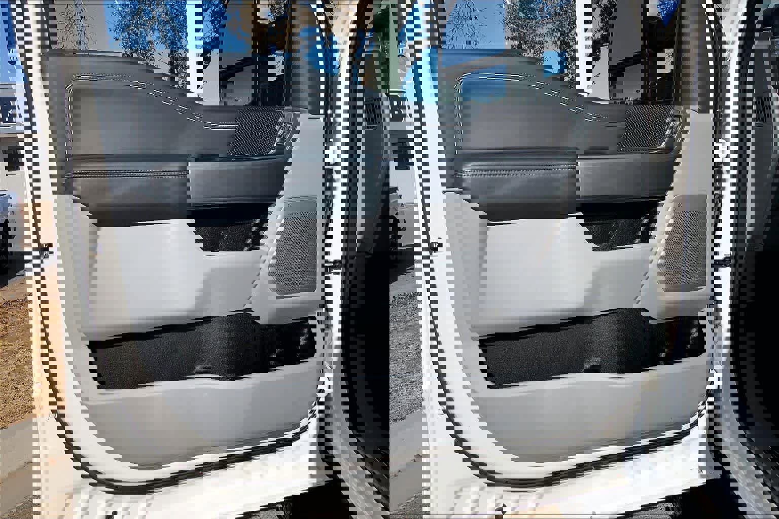 Certified 2024 Ford F250 Limited w/ FX4 Off-Road Package image 21