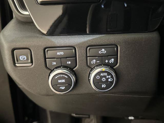 Used 2022 GMC Sierra 1500 Elevation w/ LPO, GMC Protection Package AWD/4WD image 16