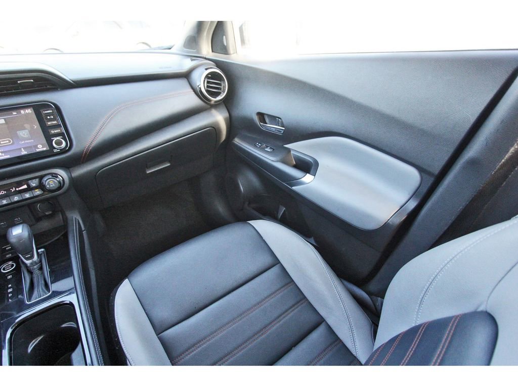 Used 2023 Nissan Kicks SR w/ SR Premium Package image 13