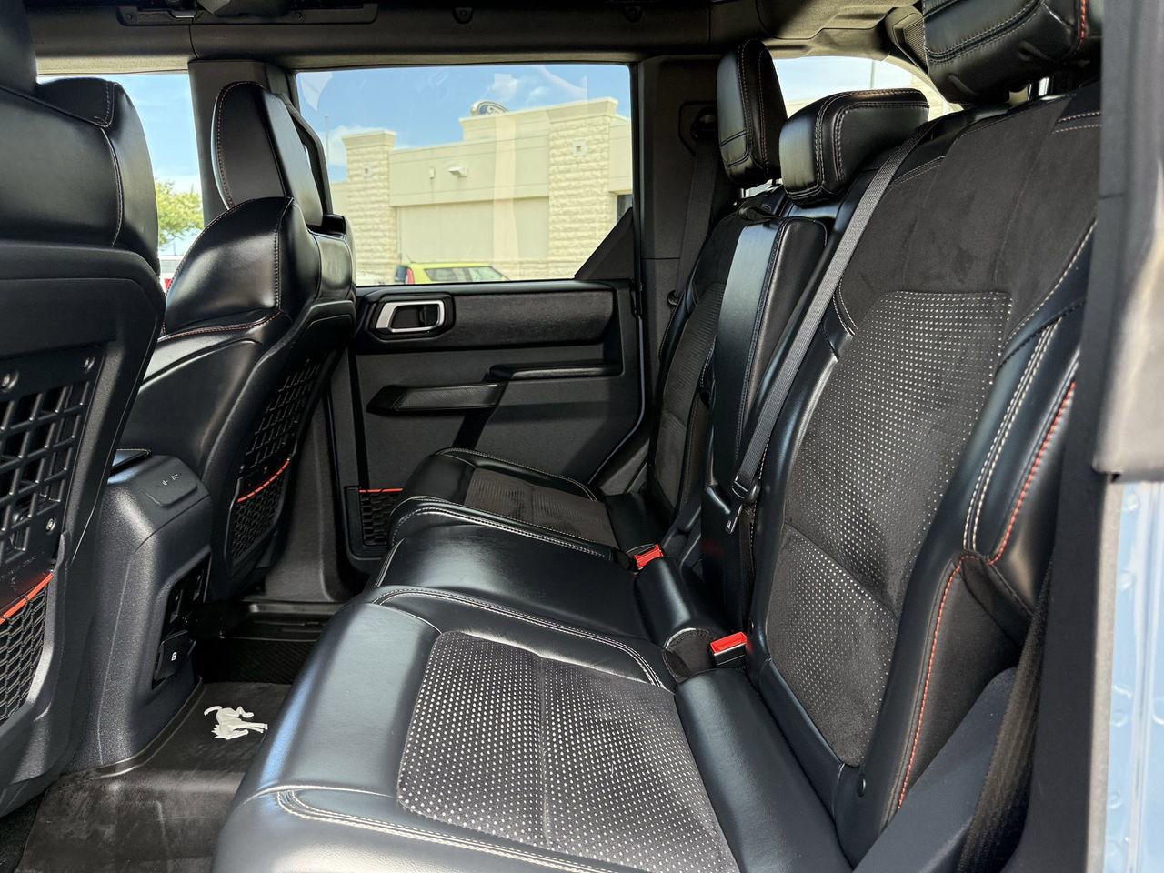 Certified 2024 Ford Bronco Raptor w/ Interior Carbon Fiber Pack 6 AWD/4WD image 27