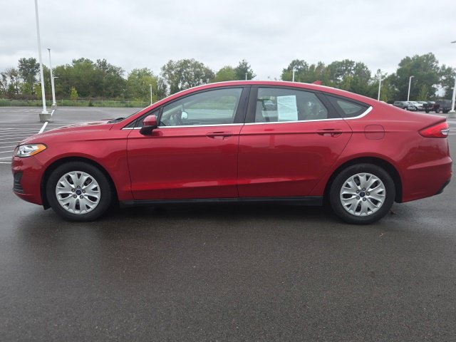 Certified 2020 Ford Fusion S FWD image 11