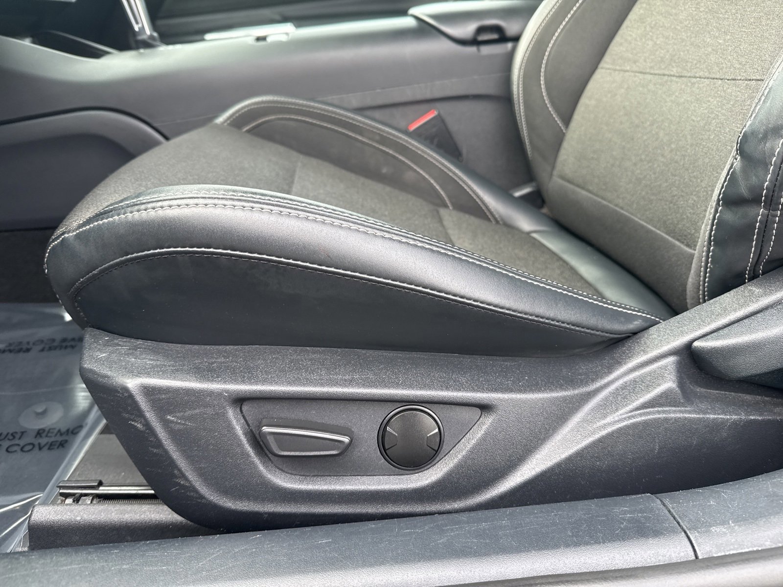 Certified 2024 Ford Mustang Convertible image 27