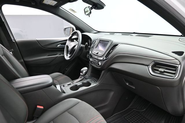 Used 2022 Chevrolet Equinox RS w/ LPO, Floor Liner Package FWD image 29