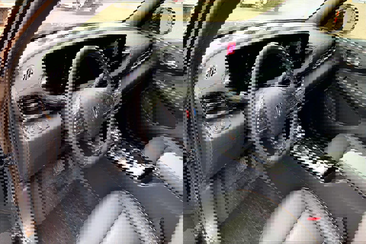 Used 2025 Buick Envista Avenir image 18