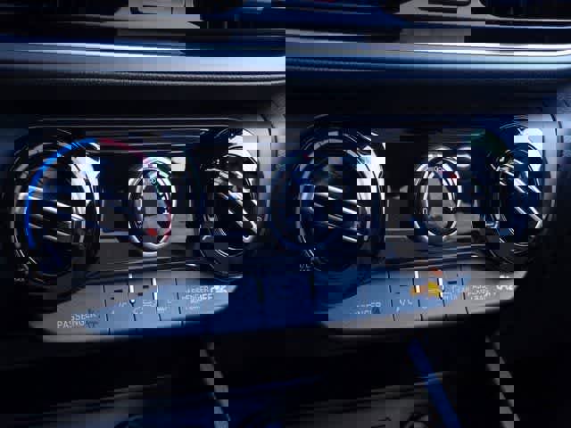 Used 2022 Hyundai Kona SEL image 24