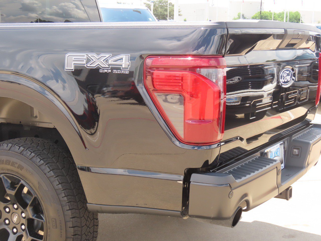 Certified 2025 Ford F150 STX AWD/4WD image 15
