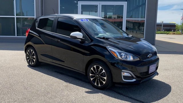 Used 2022 Chevrolet Spark LT w/ Spark Special Edition FWD image 3