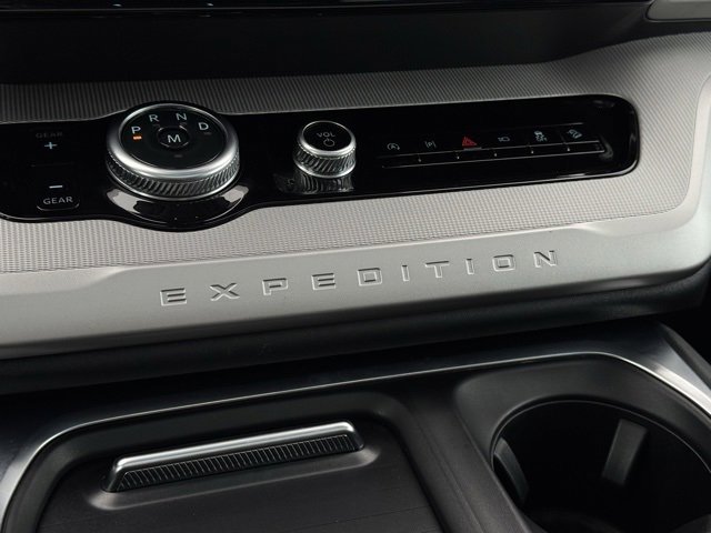 Certified 2025 Ford Expedition Max Active image 20