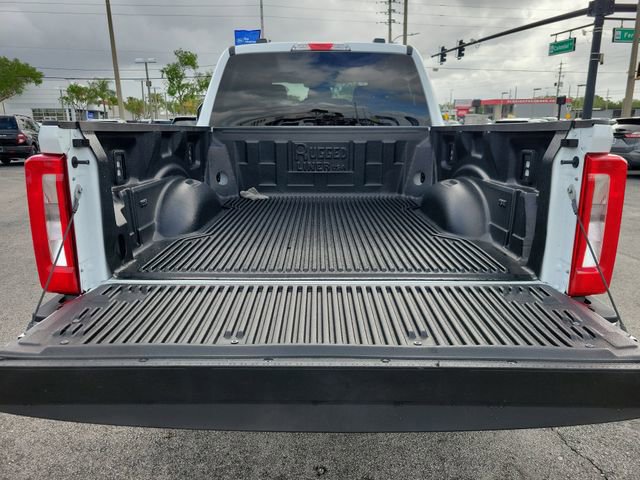 Certified 2025 Ford F250 XLT image 9