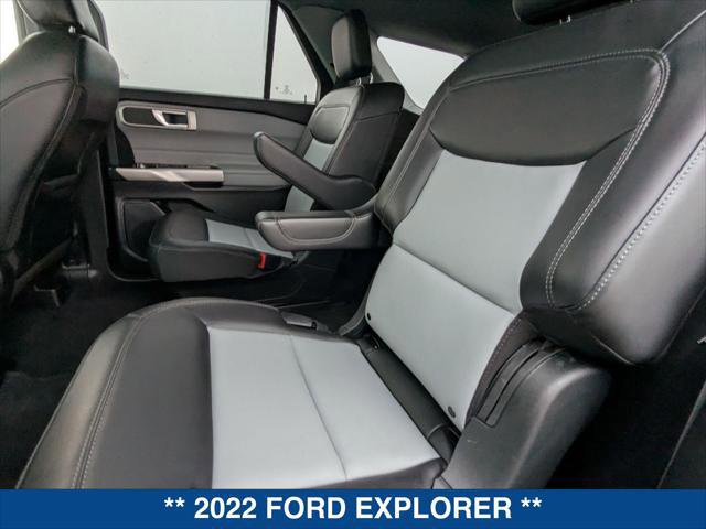 Certified 2022 Ford Explorer XLT w/ Equipment Group 202A image 21