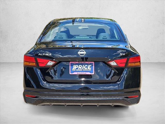 Used 2024 Nissan Altima 2.5 SV FWD image 7