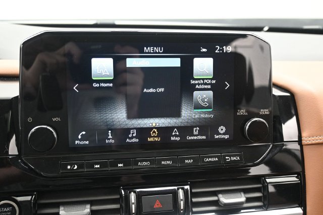 Used 2024 Nissan Pathfinder Platinum AWD/4WD image 11