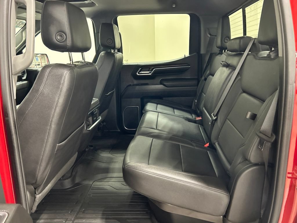 Used 2023 GMC Sierra 1500 SLT w/ SLT Premium Package AWD/4WD image 29