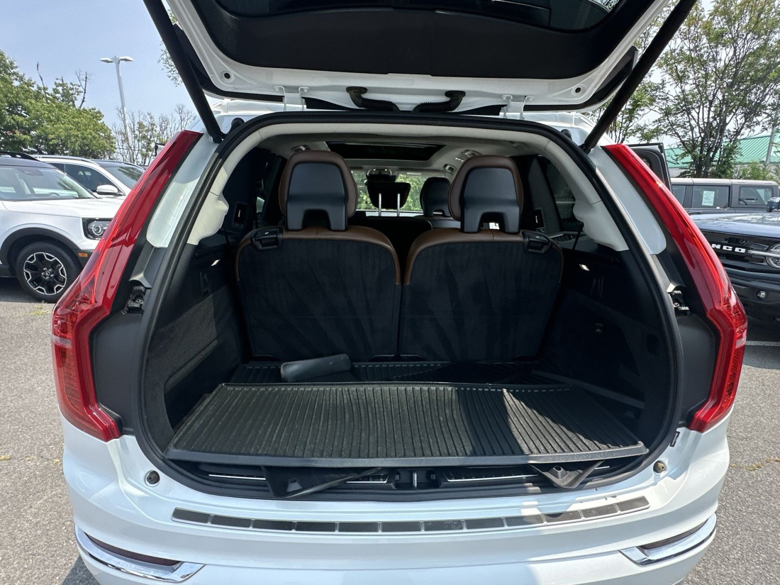Used 2019 Volvo XC90 T6 Inscription w/ Advanced Package AWD/4WD image 34
