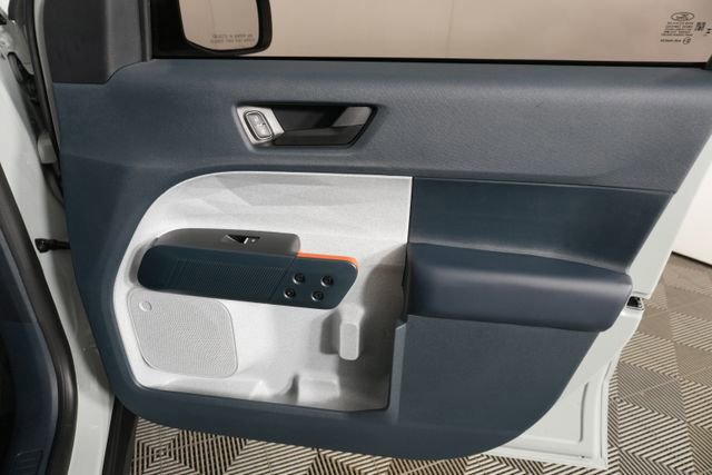 Certified 2024 Ford Maverick XLT w/ XLT Luxury Package image 28