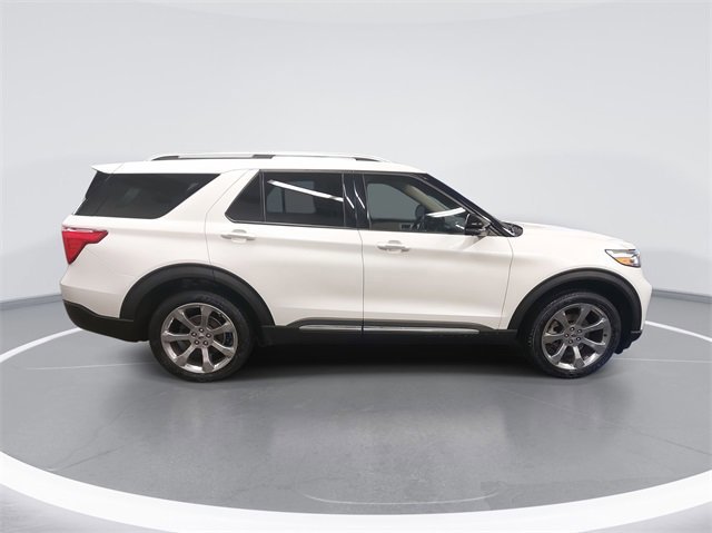 Certified 2020 Ford Explorer Platinum w/ Premium Technology Package image 6