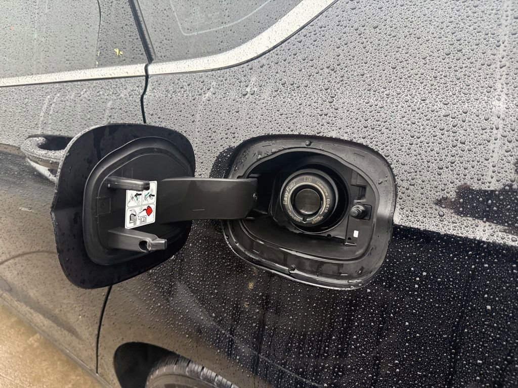 Certified 2019 Ford Fusion SE image 16