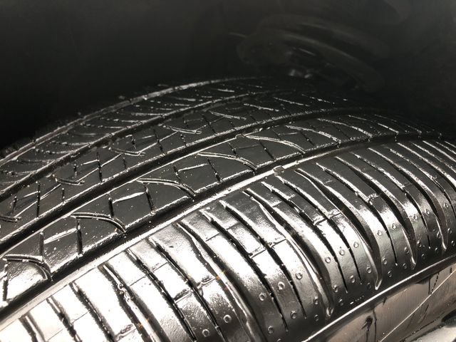 Certified 2025 Ford Explorer ST image 30