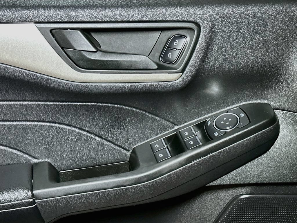 Certified 2022 Ford Escape SE AWD/4WD image 17