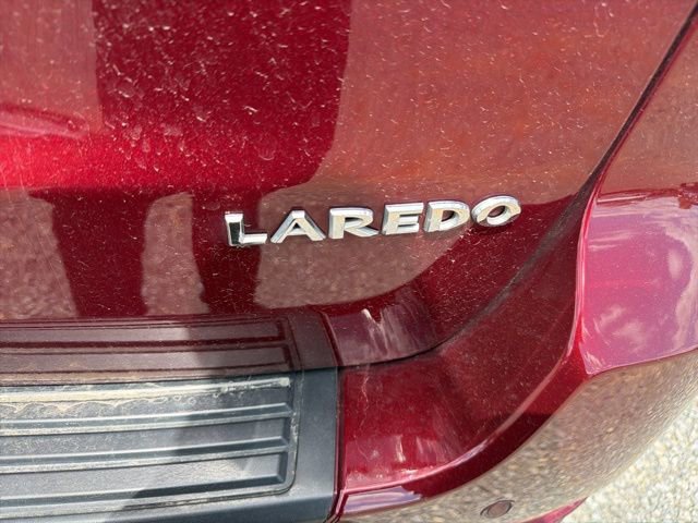 Used 2022 Jeep Grand Cherokee Laredo X RWD image 7