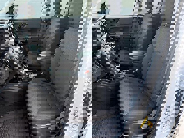 Certified 2025 Ford Maverick XL w/ Equipment Group 102A image 19