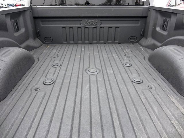 Certified 2025 Ford F250 Platinum image 30