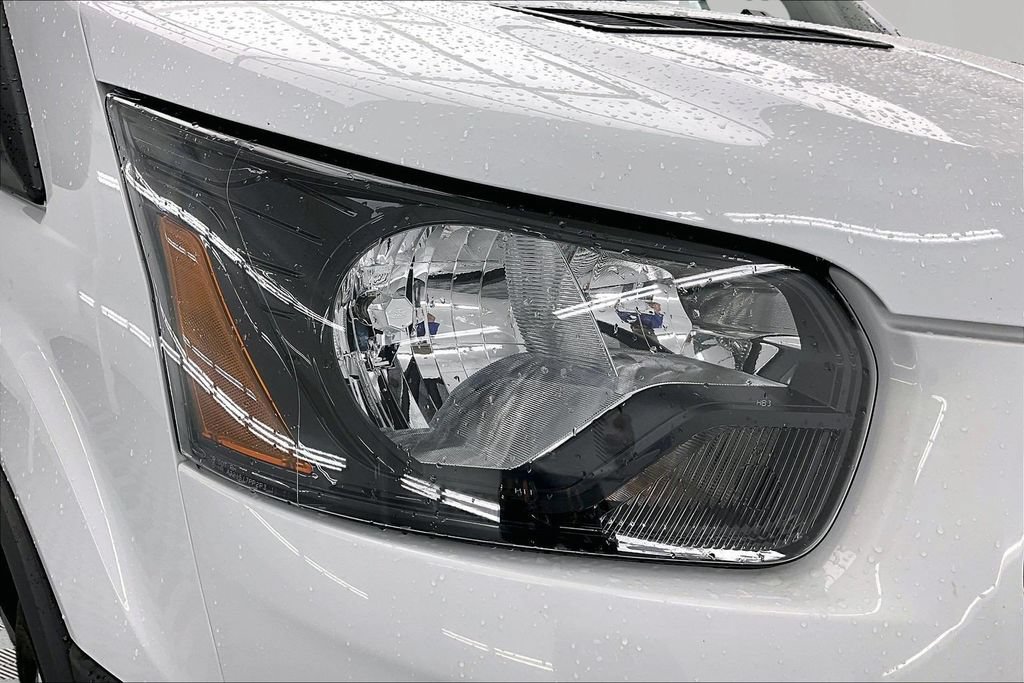 Certified 2024 Ford Transit 250 Low Roof w/ Load Area Protection Package RWD image 28