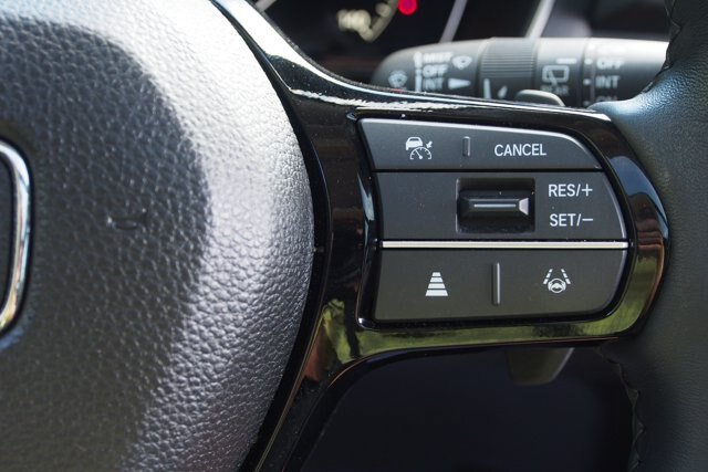 Used 2025 Honda Pilot Touring image 28