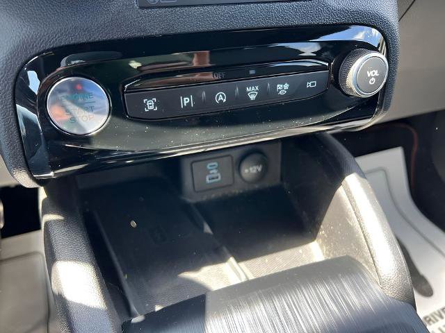 Certified 2023 Ford Escape ST-Line Elite AWD/4WD image 22