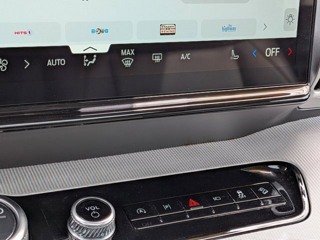 Certified 2025 Ford Expedition Max Active AWD/4WD image 20