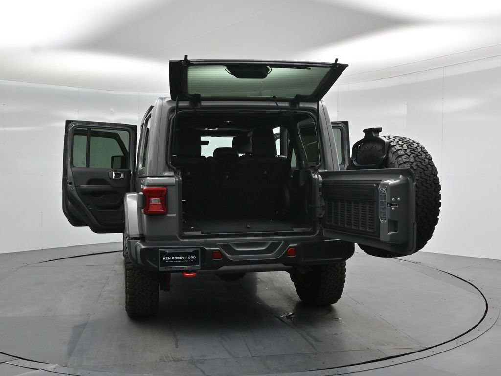 Used 2019 Jeep Wrangler Unlimited Rubicon AWD/4WD image 34