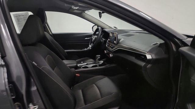 Used 2024 Nissan Altima 2.5 SV image 16