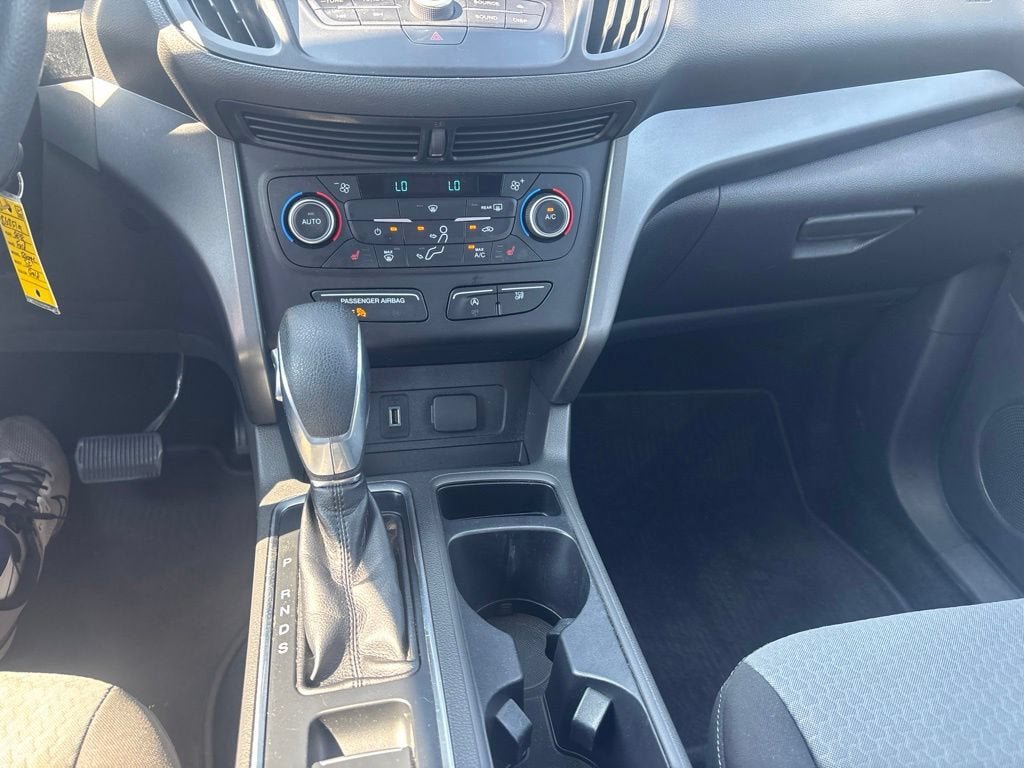 Certified 2018 Ford Escape SE w/ SE Sync 3 Package FWD image 15