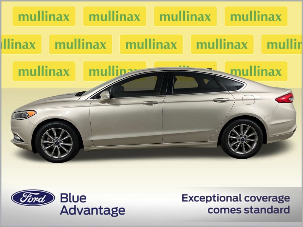 Certified 2017 Ford Fusion SE w/ Fusion SE Technology Package image 2