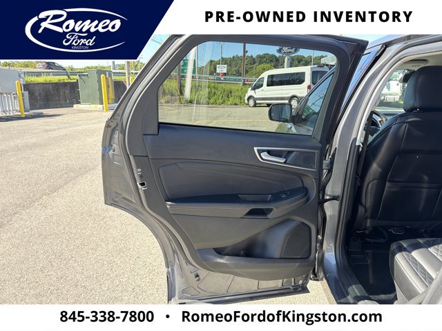 Certified 2024 Ford Edge Titanium AWD/4WD image 26
