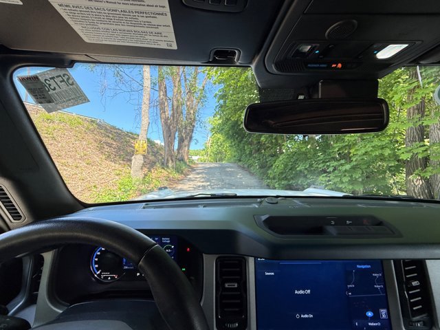 Certified 2024 Ford Bronco Outer Banks AWD/4WD image 2
