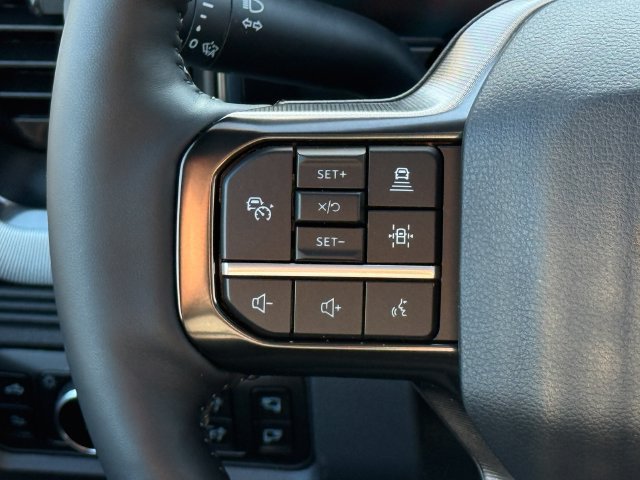 Certified 2026 Ford F350 Platinum w/ Tremor Off-Road Package AWD/4WD image 29
