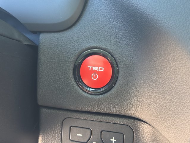 Used 2026 Toyota Tundra Limited w/ TRD Off-Road Package AWD/4WD image 19