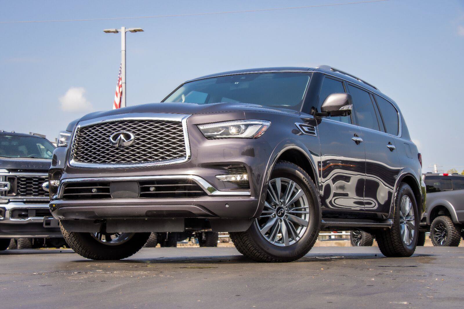 Used 2022 INFINITI QX80 Luxe w/ All-Season Package