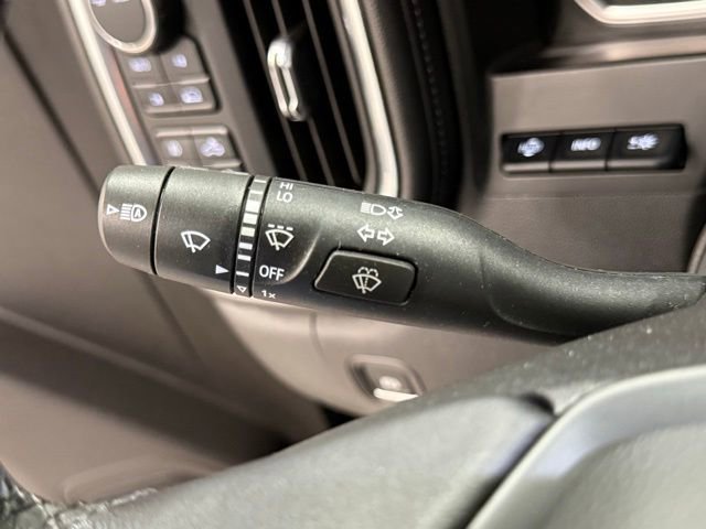 Used 2020 Chevrolet Silverado 1500 LTZ w/ LTZ Plus Package image 22