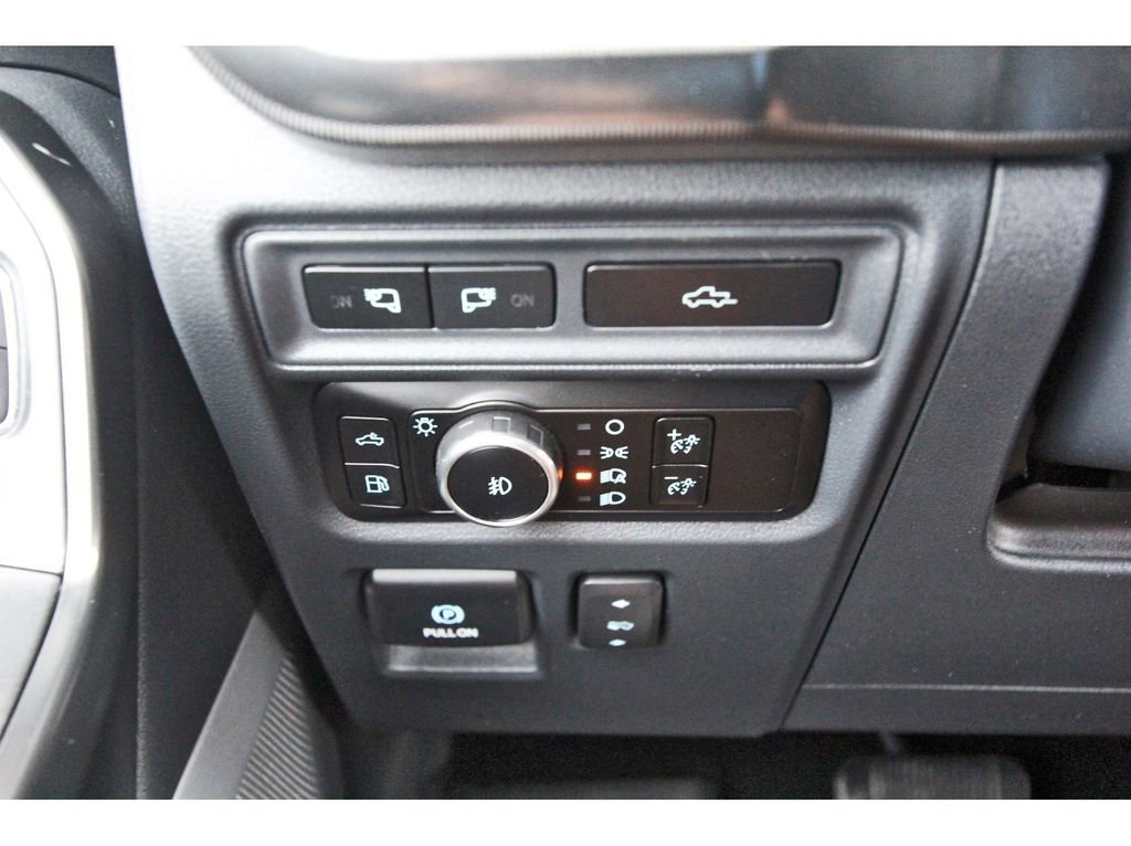 Certified 2023 Ford F150 Platinum w/ Equipment Group 701A High AWD/4WD image 20